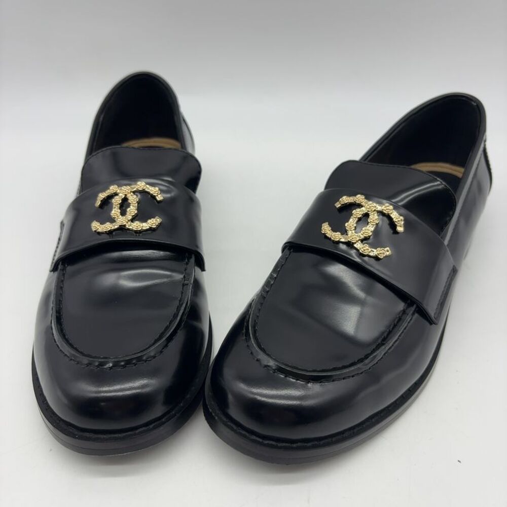 CHANEL Women Loafers with Gold CC Emblem